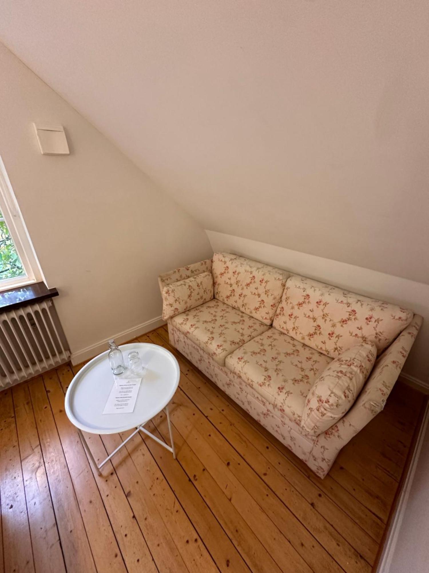 Minnesberg Bed & Breakfast Trelleborg Bagian luar foto